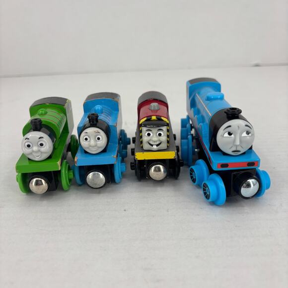 Thomas and Friends Trains Wooden Magnetic Lot 4 Salty Percy Gordon Replacements - Picture 2 of 8